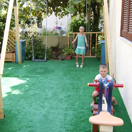 Elida Apart-hotel Platanes